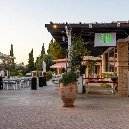 Zc02 Adjacent To Aphrodite Hills- Communal Pool, Garden * Kouklia