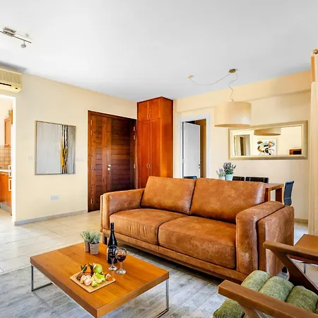 Zc02 Adjacent To Aphrodite Hills- Communal Pool, Garden 库克里亚