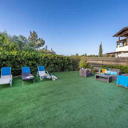 Zc02 Adjacent To Aphrodite Hills- Communal Pool, Garden * 库克里亚